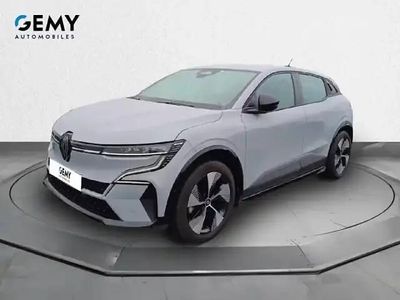 Gris rafale Occasion 2022 Renault Megane E-Tech Berline | 21 999 € (Prix juste)