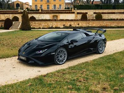 Noir Occasion 2023 Lamborghini Huracán Coupé | 380 000 €