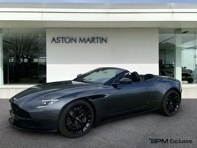 Aston Martin V8