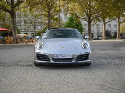 Porsche 911 Carrera