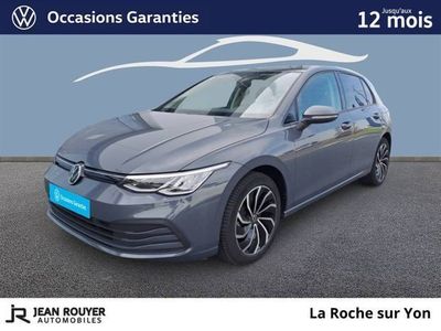 Gris Occasion 2022 VW Golf VIII Life Berline | 21 490 € (Prix juste)