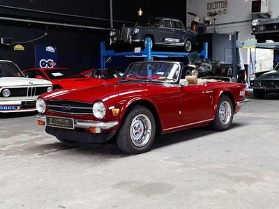 Rouge Occasion 1975 Triumph TR6 Cabriolet | 35 000 €