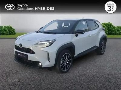 Gris chrome/toit noir (m) Occasion 2023 Toyota Yaris Cross Sport SUV | 24 800 € (Prix juste)