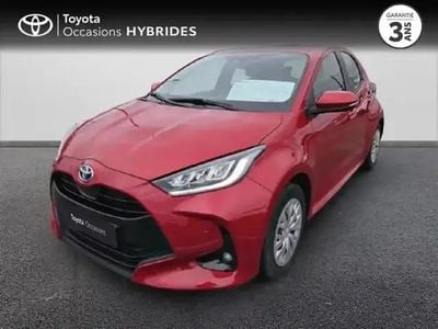 Occasion Toyota Yaris Hybrid Business Edition 116 ch (85 kW) 2022 Rouge intense (n) Berline