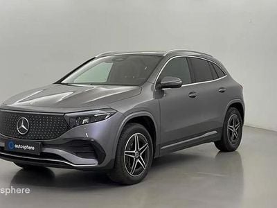 Mercedes EQA250+
