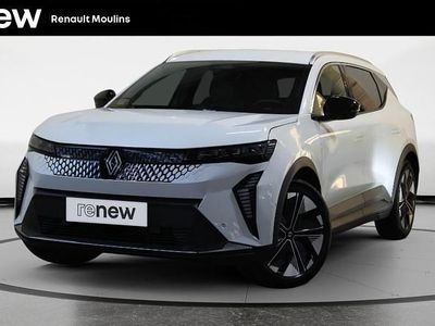 Blanc Occasion 2024 Renault Scenic E-Tech Techno SUV | 34 890 € (Prix juste)