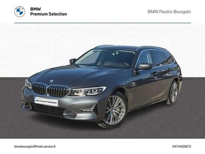 Gris Occasion 2021 BMW 330 Luxury Line Break | 30 790 € (Bon prix)