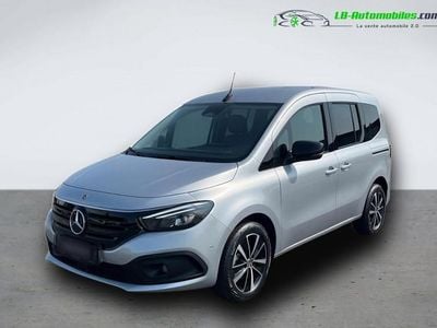 Mercedes EQT200
