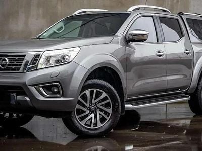 Gris Occasion 2017 Nissan Navara N-Connecta Pick-up | 30 990 € (Prix juste)