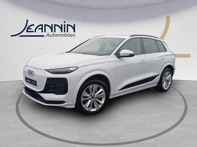 Blanc glacier métallisé Occasion 2025 Audi Q6 e-tron Design SUV | 66 990 €