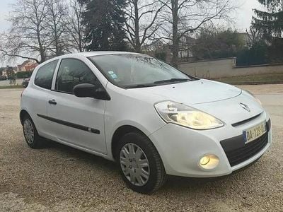 Occasion 2013 Renault Clio III Business Berline | 3 499 € (Super prix)
