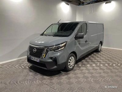 Gris Occasion 2023 Nissan Primastar N-Connecta Monospace | 27 990 € (Prix assez cher)