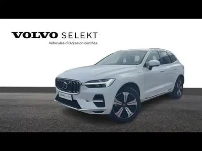 Blanc Occasion 2023 Volvo XC60 Plus SUV | 49 900 € (Prix juste)