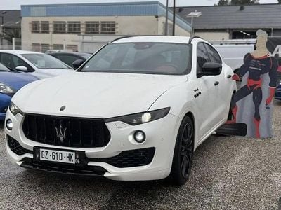 Occasion Maserati Levante GranLusso 436 ch (320 kW) 2017 Noir SUV
