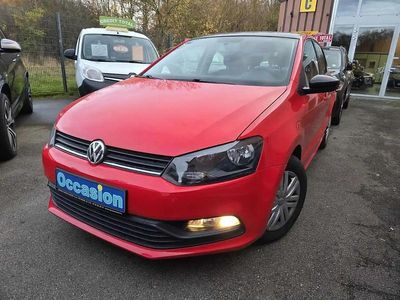 Rouge Occasion 2017 VW Polo Trendline Citadine | 13 900 € (Prix assez cher)