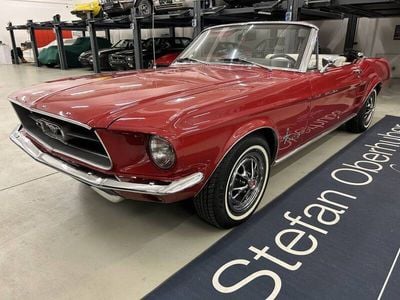 Rouge Occasion 1967 Ford Mustang Cabriolet | 47 500 €