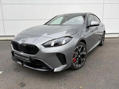 Gris Nouvelle 2025 BMW 220 M Sport Berline | 49 990 € (Prix juste)
