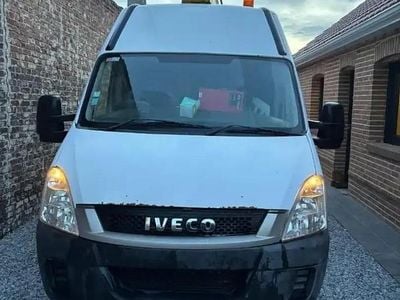 Occasion 2008 Iveco Daily Citadine | 7 800 €