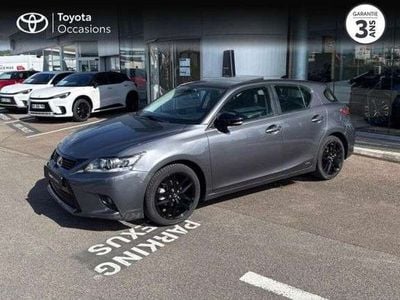 Lexus CT200h