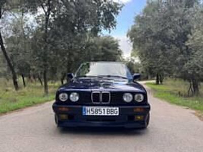 Bleu Occasion 1991 BMW 325 Cabriolet Cabriolet | 22 900 €
