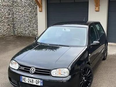 Noir Occasion 2002 VW Golf R Coupé | 28 000 €