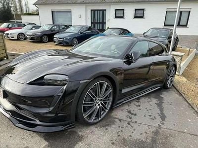 Noir Occasion 2023 Porsche Taycan Cross Turismo Break | 78 650 € (Bon prix)