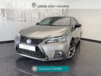 Lexus CT200h