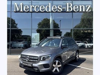 Mercedes GLB200