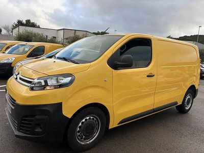 Jaune Occasion 2016 Citroën Jumpy Comfort Monospace | 11 490 €