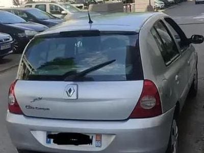 Renault Clio II