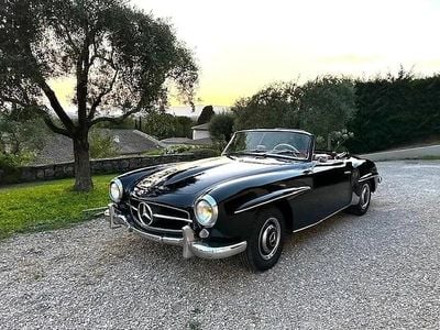 Noir Occasion 1960 Mercedes 190 Berline | 170 000 €