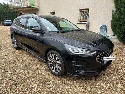 Noir Occasion 2022 Ford Focus Titanium X Break | 14 780 € (Bon prix)