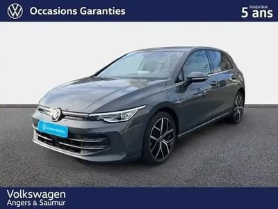 Gris dauphin Occasion 2024 VW Golf Berline | 35 491 € (Prix cher)