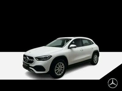 Mercedes GLA200