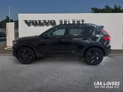 Noir Occasion 2025 Volvo XC40 SUV | 44 900 €