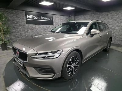Occasion Volvo V60 Momentum 197 ch (144 kW) 2021 Gris Break