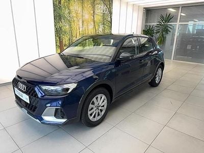 Nouvelle Audi A1 Advanced Plus 116 ch (85 kW) 2025 Bleu navarre métallisé gris manhattan métallisé Citadine
