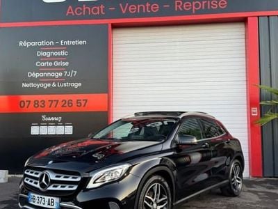 Mercedes GLA220