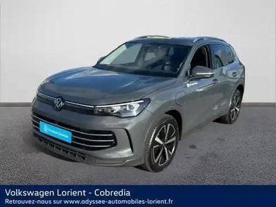 Gris Nouvelle 2025 VW Tiguan Elegance SUV | 49 990 € (Prix juste)