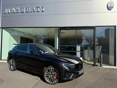 Noir Occasion 2020 Maserati Levante SUV | 99 890 €