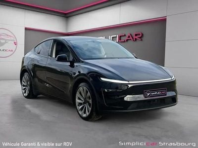 Noir Occasion 2025 Tesla Model Y SUV | 57 800 €