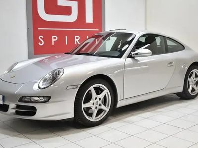 Porsche 911 Carrera