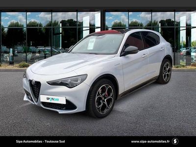 Gris Occasion 2025 Alfa Romeo Stelvio Veloce SUV | 52 900 €