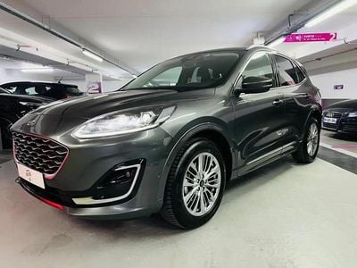 Gris Occasion 2022 Ford Kuga Vignale SUV | 18 900 € (Bon prix)