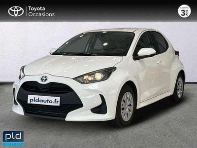 Blanc Occasion 2022 Toyota Yaris Hybrid Business Edition Berline | 18 990 € (Prix juste)