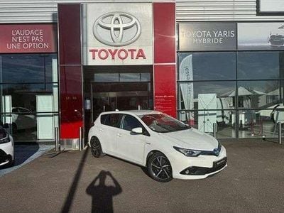 Occasion Toyota Auris Hybrid Lounge 136 ch (100 kW) 2017 Berline