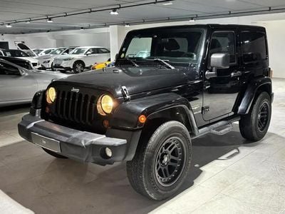 Noir Occasion 2011 Jeep Wrangler Sahara SUV | 19 990 € (Prix juste)