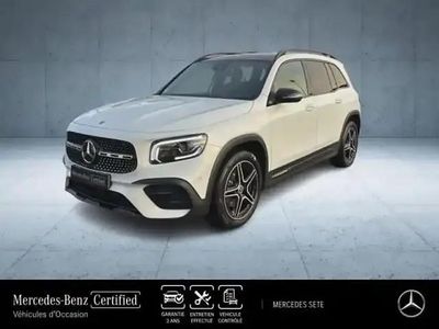 Blanc digital métallisé Occasion 2023 Mercedes GLB200 AMG line SUV | 42 900 € (Prix juste)