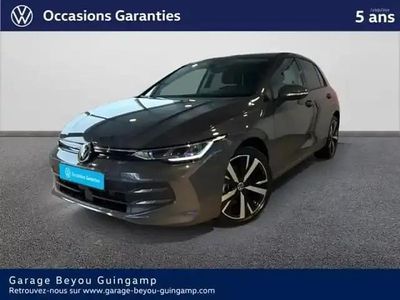 Gris dauphin métallisée Occasion 2025 VW Golf Edition Berline | 25 990 € (Prix juste)