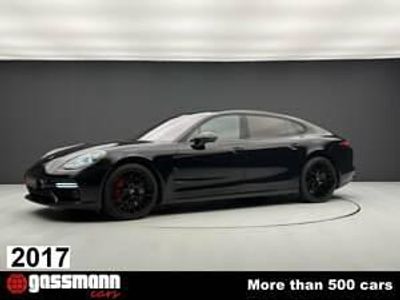 Noir Occasion 2017 Porsche Panamera Turbo Berline | 80 900 € (Prix assez cher)